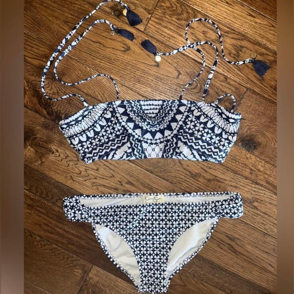 Jessica Simpson Bikini Size Medium Blue White Shoulder Tie 2 Piece Swimsuit Boat